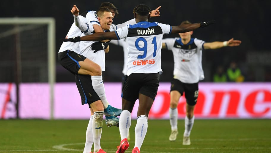 Josip Ilicic Scores From Ridiculous Half Way Line Freekick Aginst ...