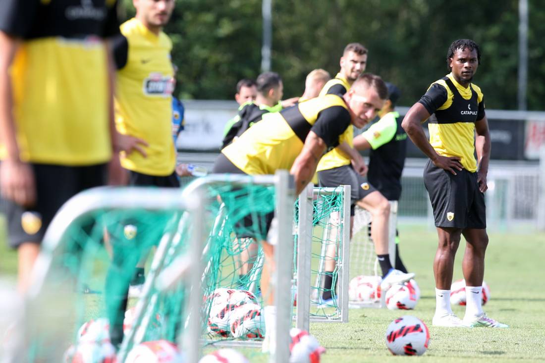 aek genk9 novibet