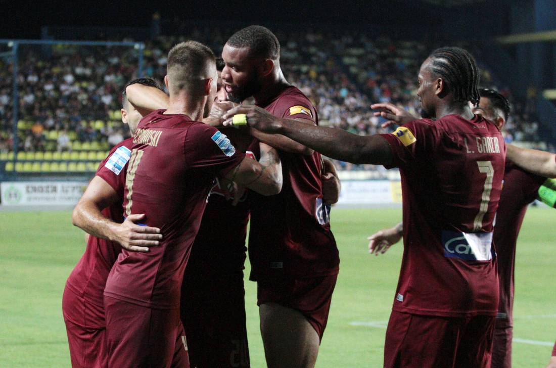 aek ionikos3 novibet