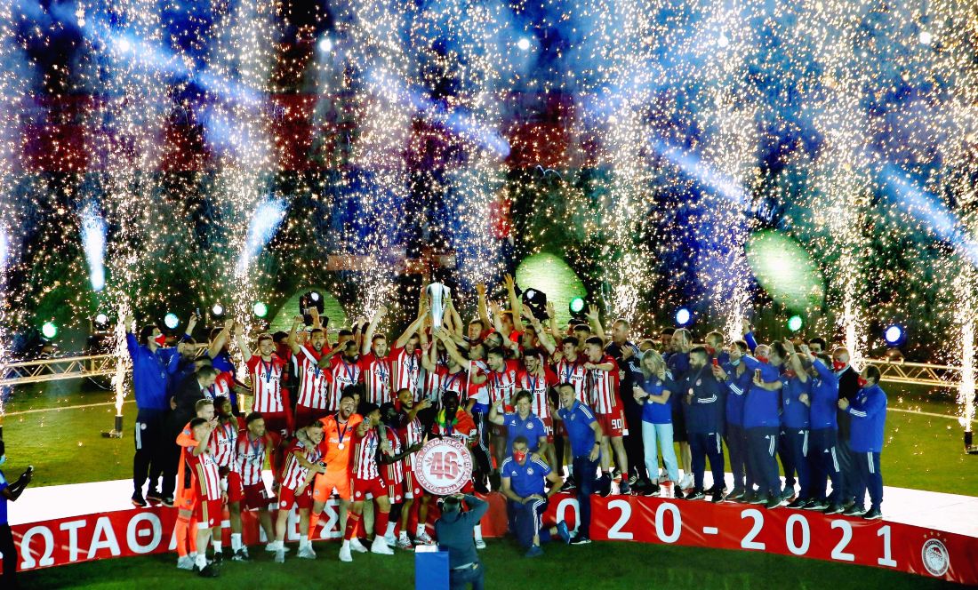 olympiacos super league champions 2021